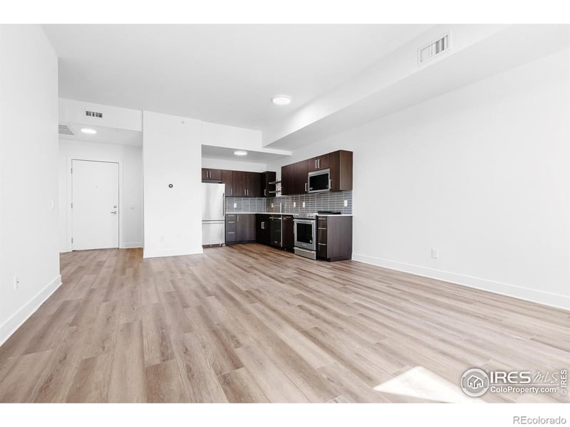 1707 Walnut St #206, Boulder, CO 80302
