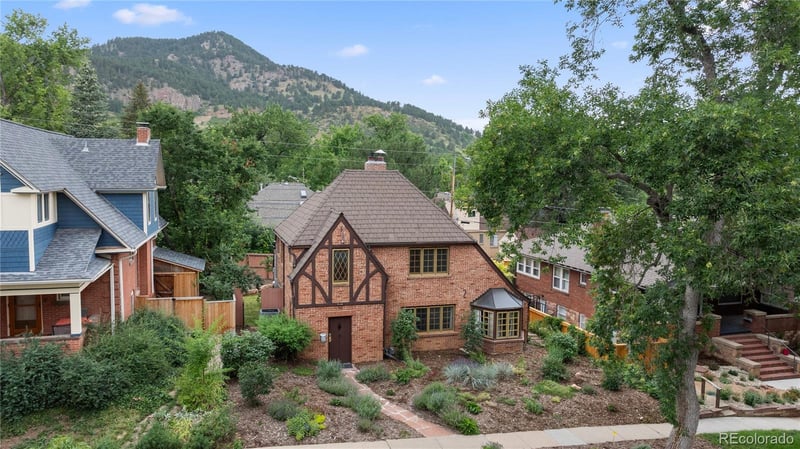 911 Lincoln Pl, Boulder, CO 80302