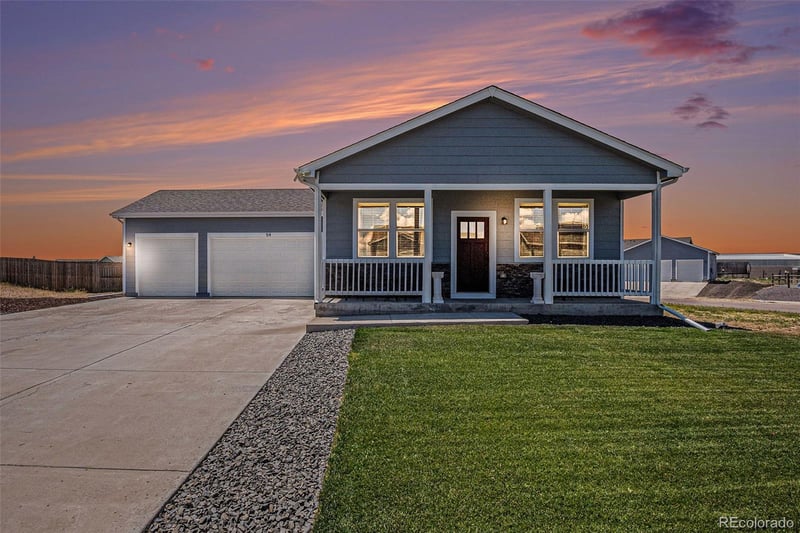 54 4th Pl, Deer Trail, CO 80105