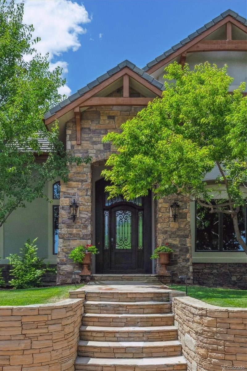 6100 Huron Ln, Castle Rock, CO 80108