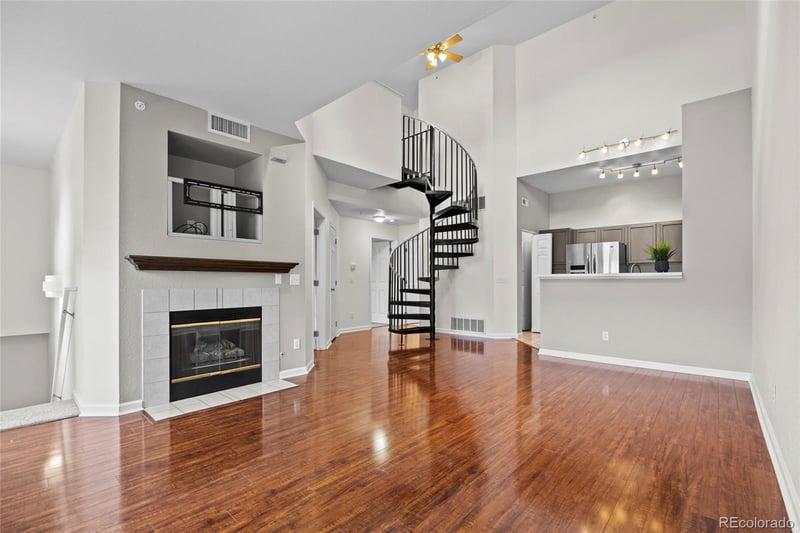 8707 E Florida Ave #904, Denver, CO 80247