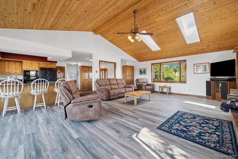 9980 Heather Dr, Castle Rock, CO 80108