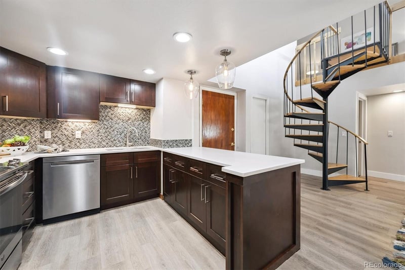 350 Detroit St #409, Denver, CO 80206