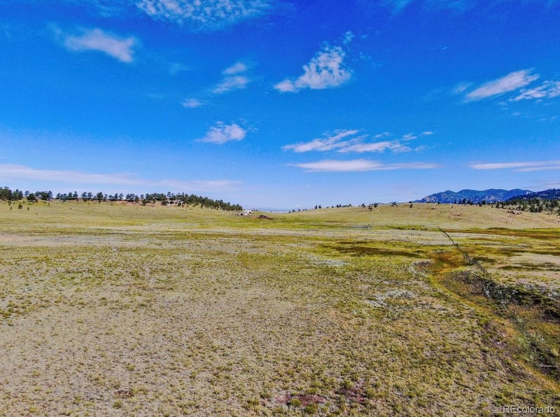 281 Cr 98 , Florissant, CO 80816