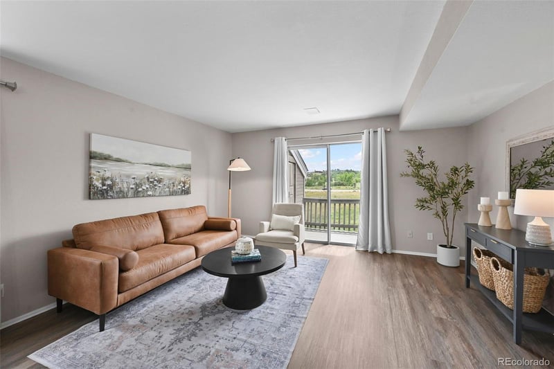1291 S Gilbert #A301, Castle Rock, CO 80104