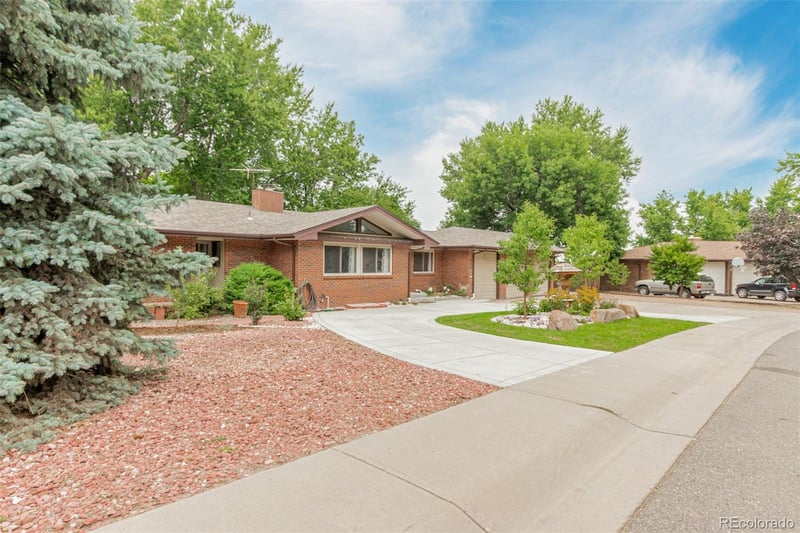 401 Sherilynn Cir, Firestone, CO 80520