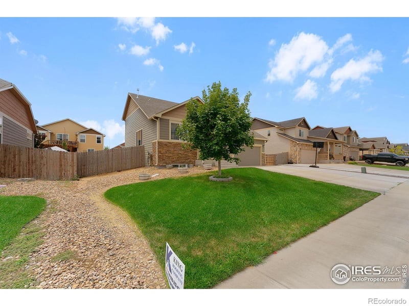 916 W Independent Ave, La Salle, CO 80645