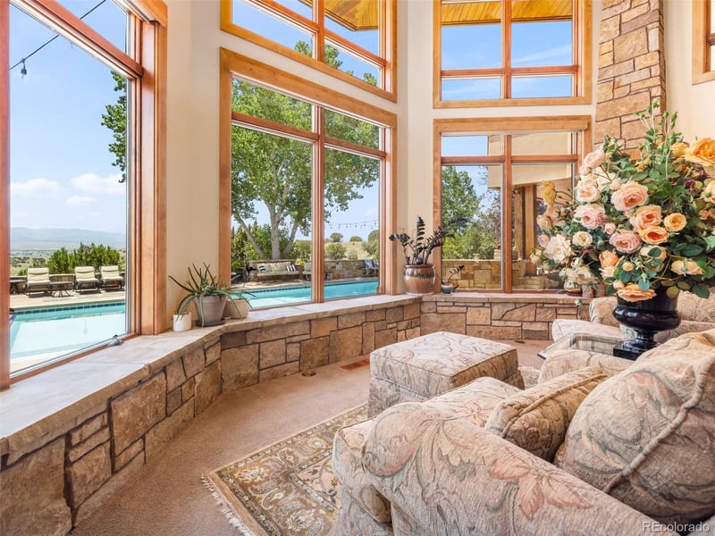 183 Greenway Ave, Pueblo, CO 81007