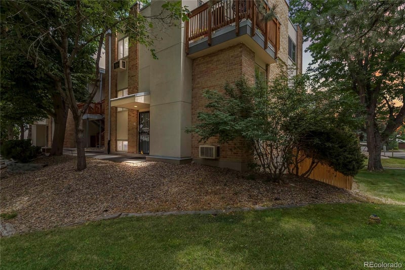 2835 S Monaco Pw #1-108, Denver, CO 80222
