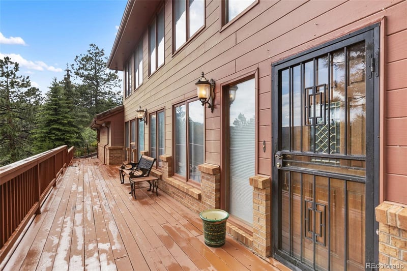 1130 Kings Crown Rd, Woodland Park, CO 80863