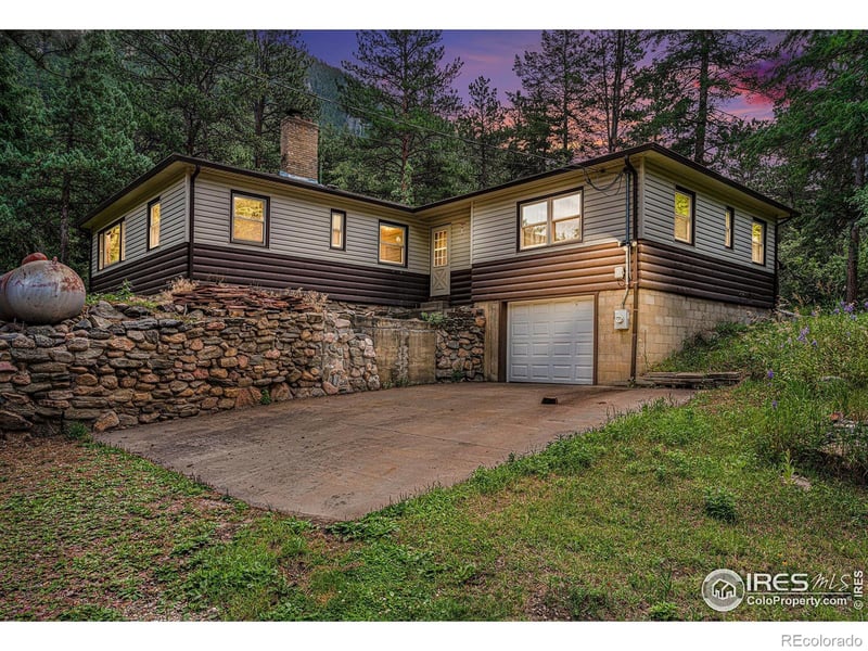 143 Waltonia Rd, Drake, CO 80515