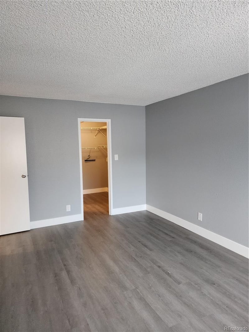 7695 Quincy Ave #201, Denver, CO 80237