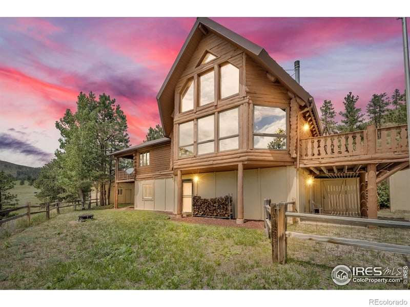 1738 Paradise Park Rd, Bellvue, CO 80512