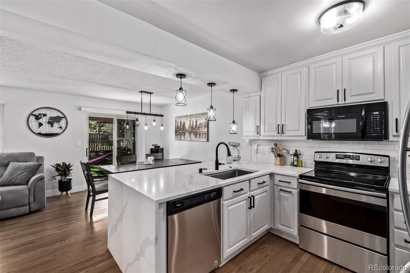 1146 Cherry Blossom Ct, Highlands Ranch, CO 80126