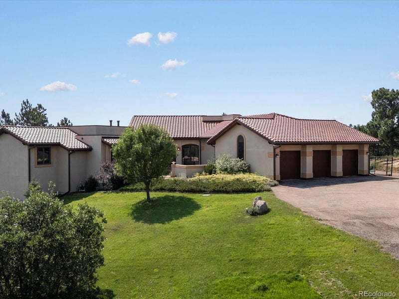 1611 Castle Pointe Dr, Castle Rock, CO 80104