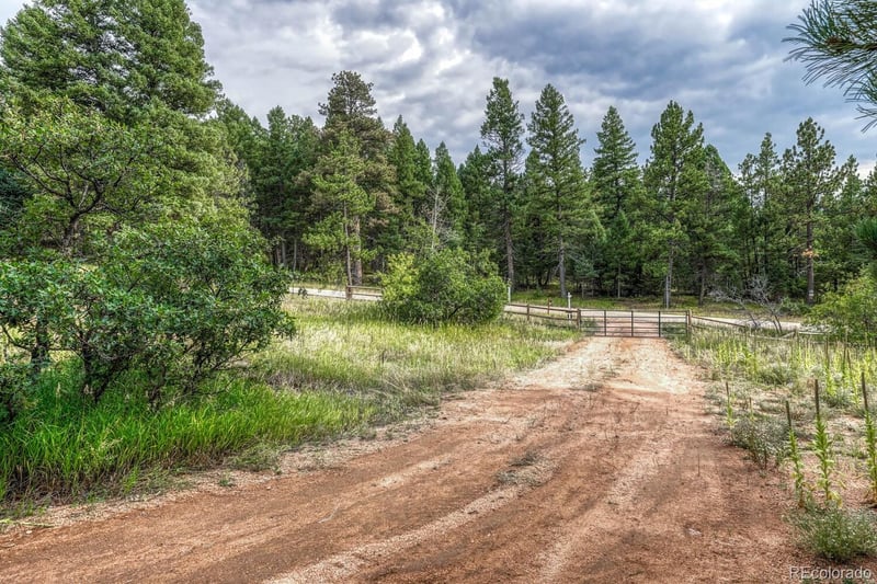 1709 N State Highway 67, Sedalia, CO 80135