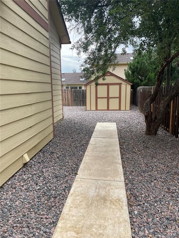 17516 Wesley Pl, Aurora, CO 80013