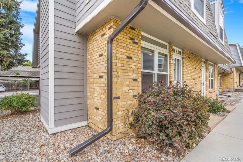 1557 S Owens St #53, Denver, CO 80232