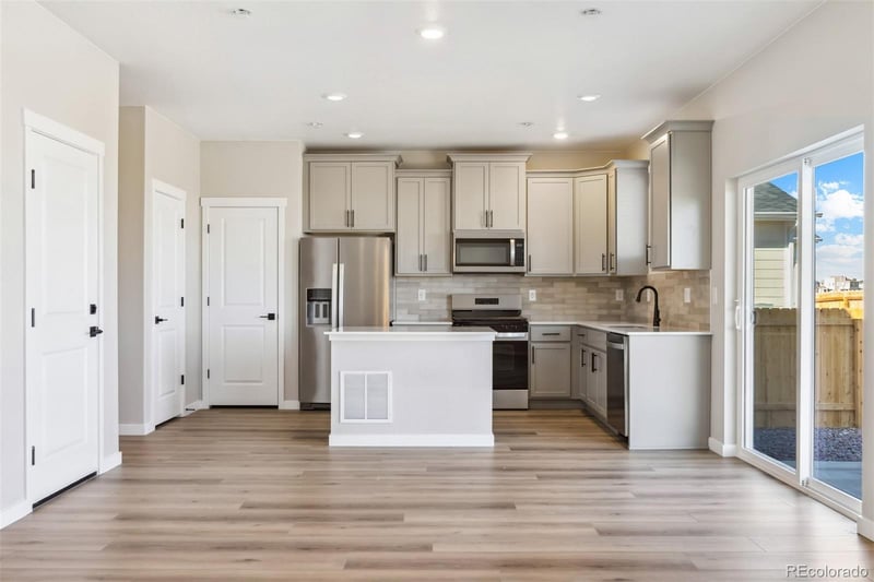 9441 Yampa St, Commerce City, CO 80022