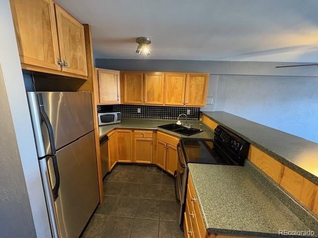 1121 Albion St #906, Denver, CO 80220