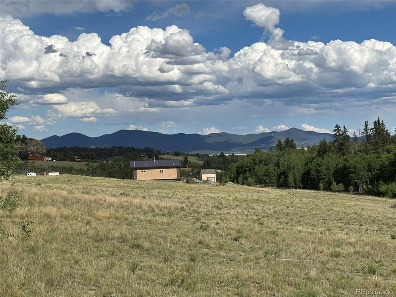 702 Pinto Trl, Como, CO 80432