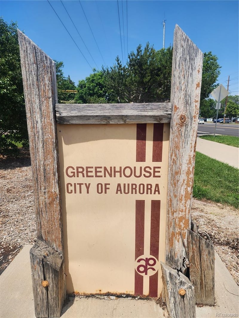 151 Potomac St, Aurora, CO 80011
