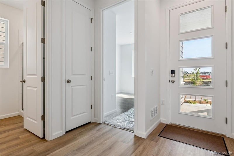 469 Salida St, Aurora, CO 80017