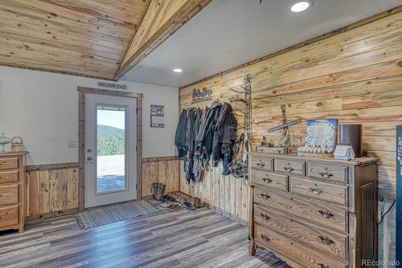 1625 Black Cloud Cir, Westcliffe, CO 81252