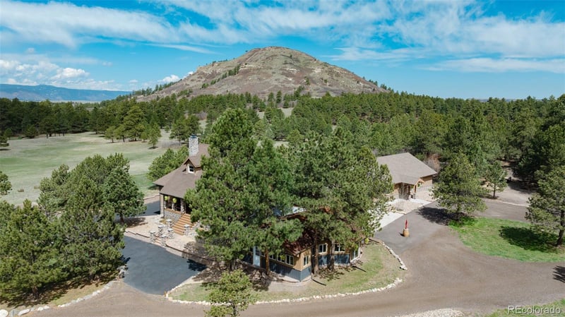 3842 Estates Cir, Larkspur, CO 80118