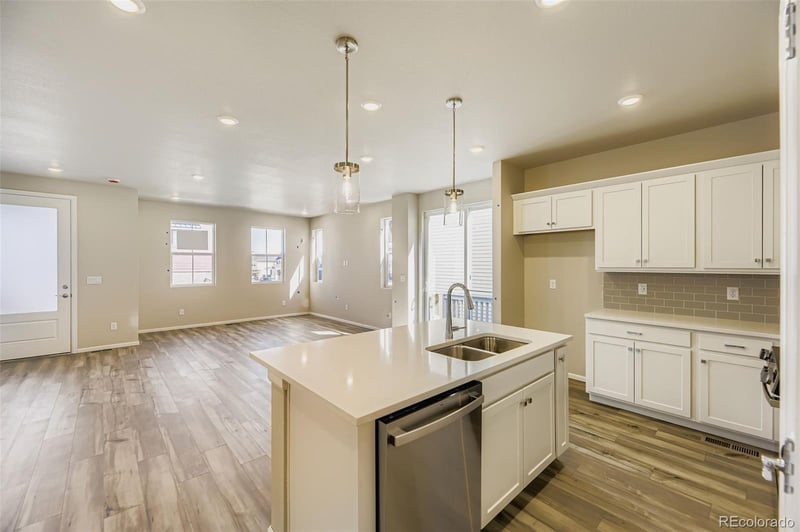 7400 Watercress Dr, Littleton, CO 80125