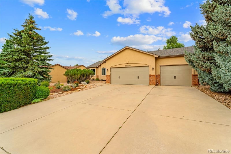 17215 Buffalo Valley Pa, Monument, CO 80132