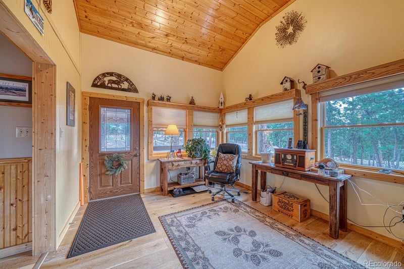 136 S Ben Eaton Ln, Westcliffe, CO 81252