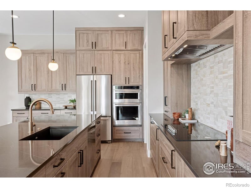 927 William Way, Berthoud, CO 80513