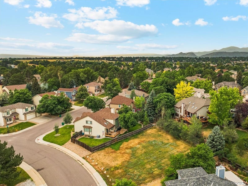 10764 W Quarles Ave, Littleton, CO 80127