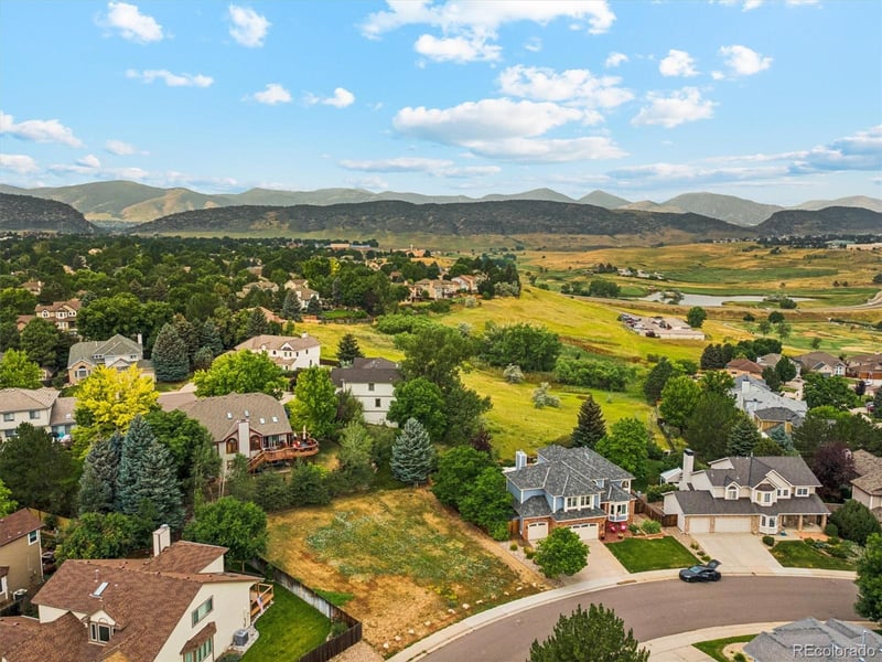 10764 W Quarles Ave, Littleton, CO 80127