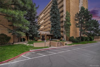 8060 E Girard Ave #217, Denver, CO 80231