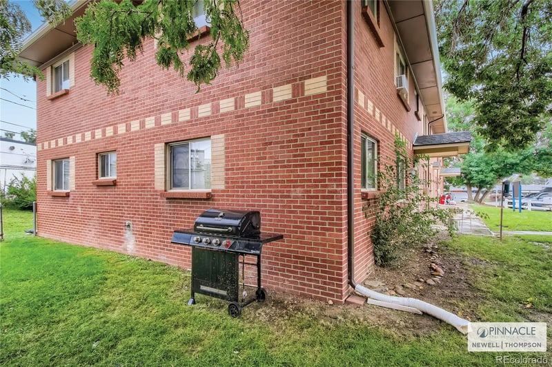 9945-9955 W 59th Pl, Arvada, CO 80004