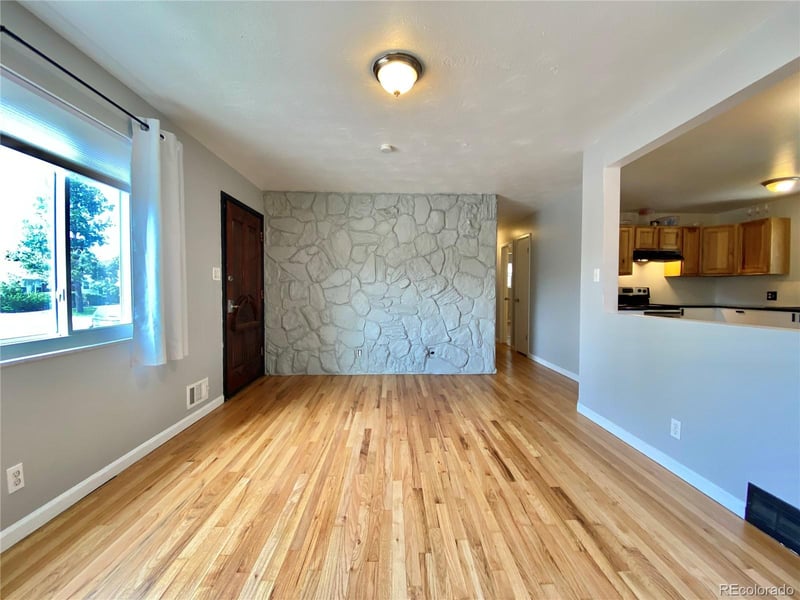 2049 E 116 Ave, Northglenn, CO 80233