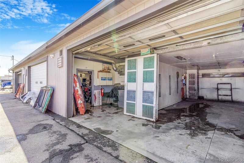 5855 Quebec St, Commerce City, CO 80022
