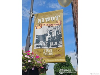 9258 Niwot Hills Dr, Niwot, CO 80503