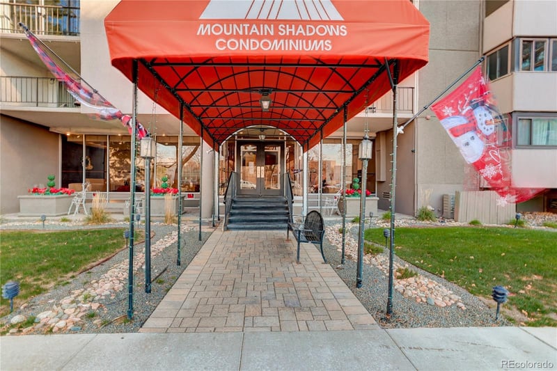 2 Adams St #608, Denver, CO 80206