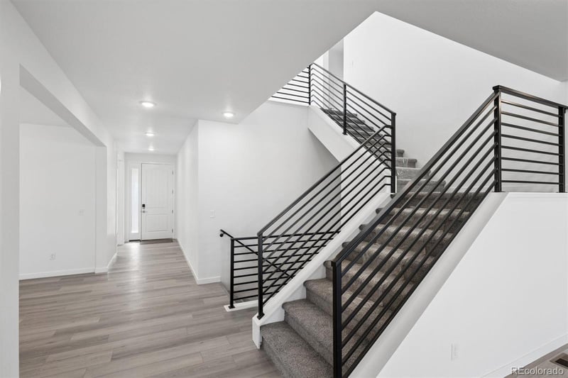 5701 Wayfarer Cir, Firestone, CO 80504