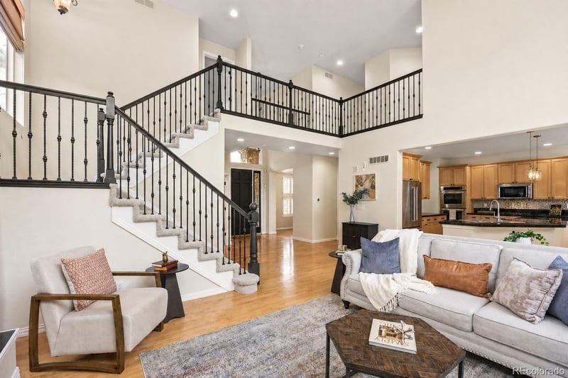 939 Greenway Ln, Castle Pines, CO 80108