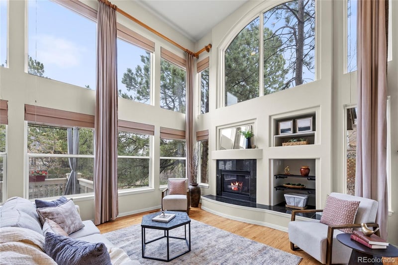 939 Greenway Ln, Castle Pines, CO 80108