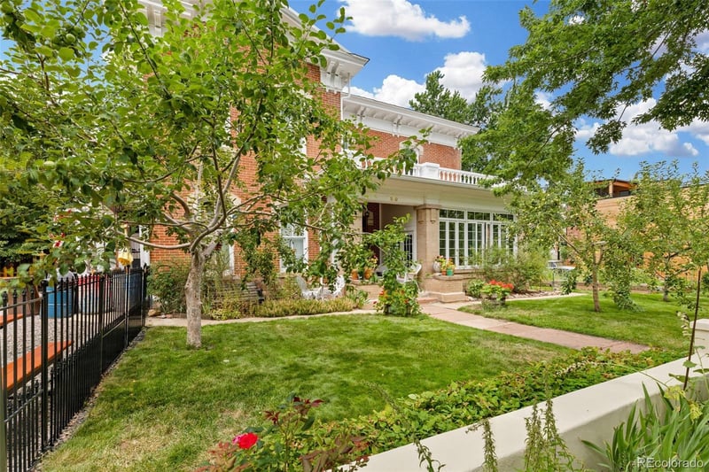 920 12th St, Golden, CO 80401