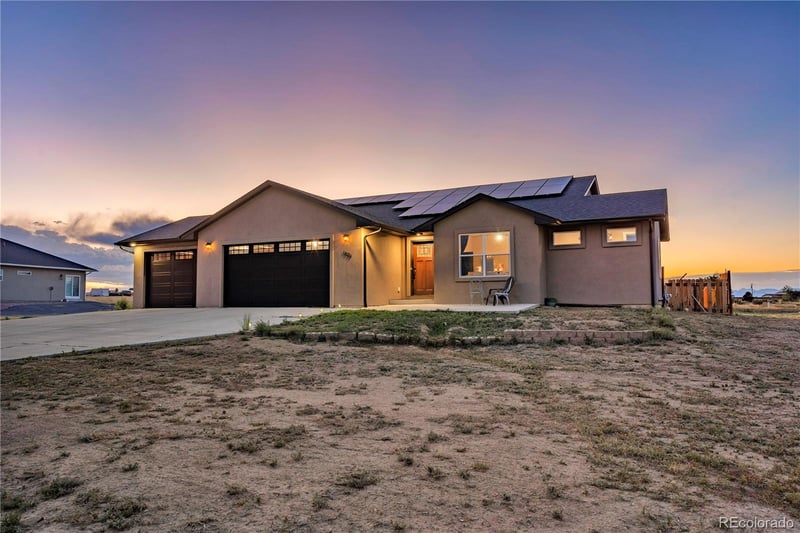 1879 Jerrian Ln, Pueblo, CO 81007