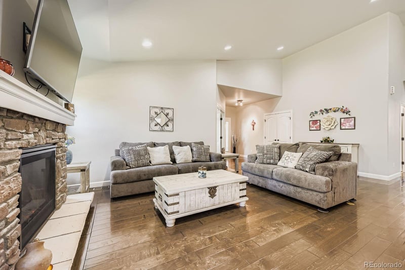 1163 Ptarmigan Dr, Woodland Park, CO 80863