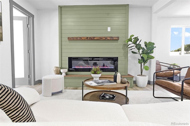 1990 Newark St, Aurora, CO 80010