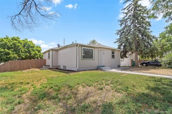 1990 Newark St, Aurora, CO 80010
