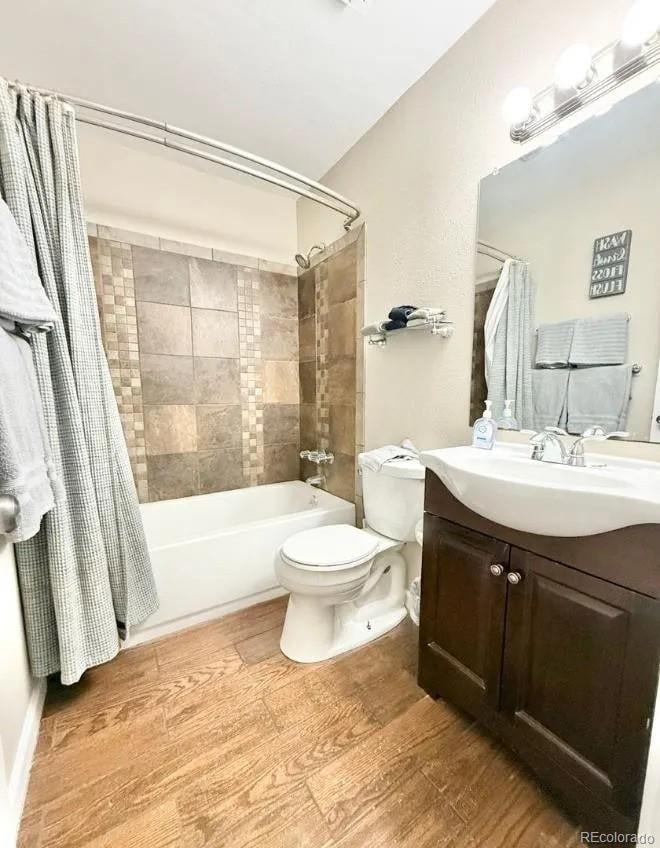 2481 Astrozon Cir, Colorado Springs, CO 80916